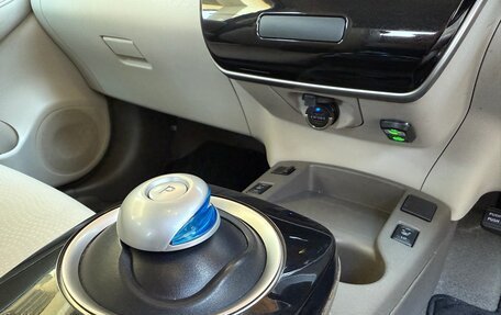 Nissan Leaf I, 2013 год, 590 000 рублей, 17 фотография