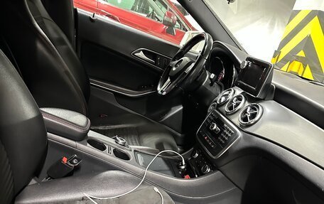 Mercedes-Benz CLA, 2014 год, 1 100 000 рублей, 14 фотография