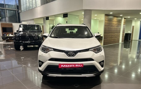 Toyota RAV4, 2016 год, 2 879 000 рублей, 6 фотография
