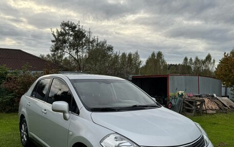 Nissan Tiida, 2008 год, 850 000 рублей, 3 фотография