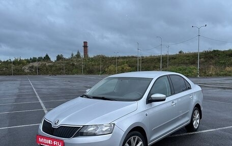 Skoda Rapid I, 2015 год, 999 000 рублей, 2 фотография