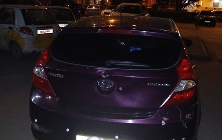 Hyundai Solaris II рестайлинг, 2011 год, 470 000 рублей, 3 фотография