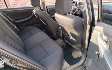 Toyota Corolla, 2004 год, 575 000 рублей, 4 фотография