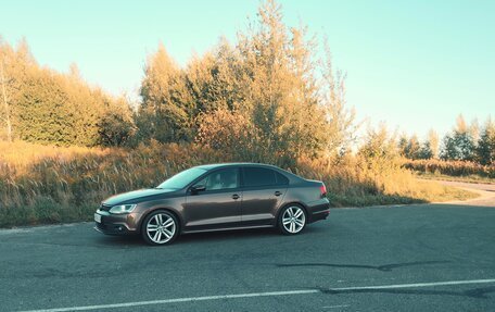 Volkswagen Jetta VI, 2012 год, 1 170 000 рублей, 11 фотография