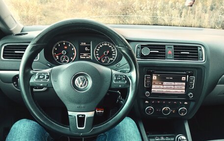 Volkswagen Jetta VI, 2012 год, 1 170 000 рублей, 8 фотография