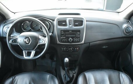 Renault Logan II, 2019 год, 1 000 000 рублей, 12 фотография