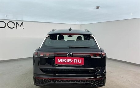Volkswagen Tiguan, 2025 год, 4 935 000 рублей, 4 фотография