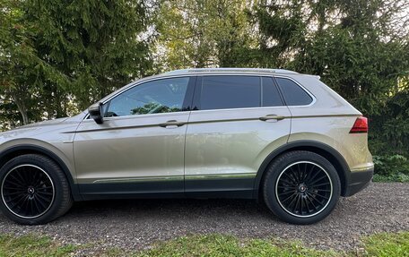 Volkswagen Tiguan II, 2017 год, 2 550 000 рублей, 3 фотография