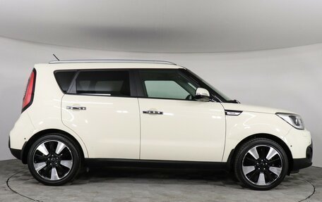 KIA Soul II рестайлинг, 2019 год, 1 799 000 рублей, 4 фотография