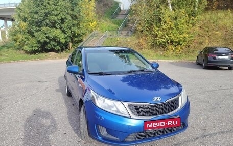KIA Rio III рестайлинг, 2012 год, 650 000 рублей, 2 фотография
