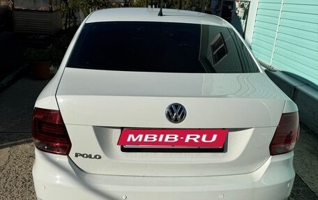 Volkswagen Polo VI (EU Market), 2015 год, 900 000 рублей, 4 фотография