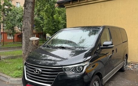 Hyundai H-1 II рестайлинг, 2021 год, 3 499 000 рублей, 1 фотография