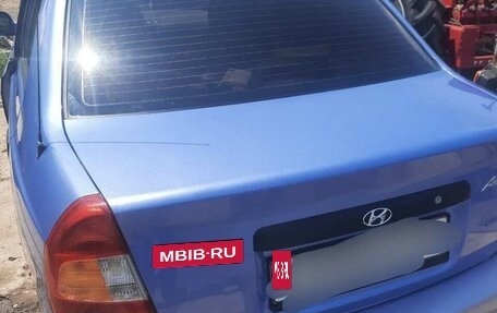 Hyundai Accent II, 2003 год, 310 000 рублей, 3 фотография