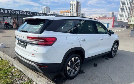 Skoda Kodiaq, 2025 год, 4 500 000 рублей, 4 фотография