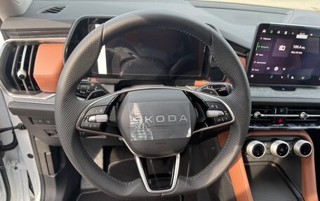Skoda Kodiaq, 2025 год, 4 500 000 рублей, 10 фотография
