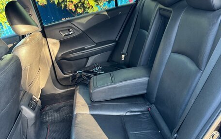 Honda Accord IX рестайлинг, 2013 год, 1 300 000 рублей, 15 фотография