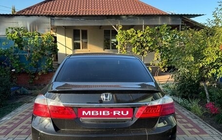Honda Accord IX рестайлинг, 2013 год, 1 300 000 рублей, 26 фотография