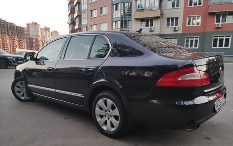 Skoda Superb III рестайлинг, 2011 год, 960 000 рублей, 3 фотография