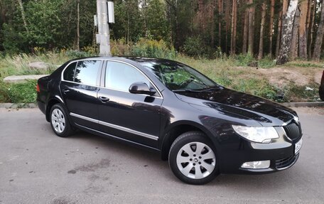 Skoda Superb III рестайлинг, 2011 год, 960 000 рублей, 9 фотография