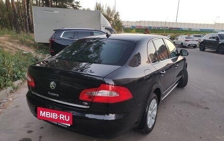 Skoda Superb III рестайлинг, 2011 год, 960 000 рублей, 6 фотография