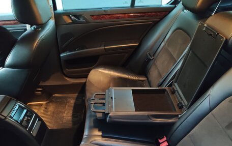 Skoda Superb III рестайлинг, 2011 год, 960 000 рублей, 24 фотография