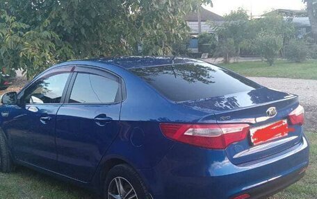 KIA Rio III рестайлинг, 2013 год, 1 100 000 рублей, 3 фотография