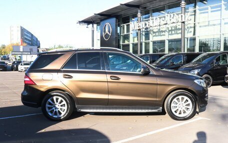 Mercedes-Benz M-Класс, 2012 год, 1 990 000 рублей, 4 фотография