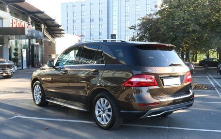 Mercedes-Benz M-Класс, 2012 год, 1 990 000 рублей, 7 фотография