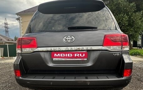 Toyota Land Cruiser 200, 2018 год, 7 800 000 рублей, 7 фотография