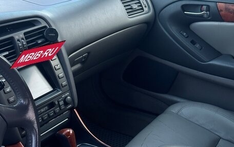 Lexus GS II рестайлинг, 1997 год, 750 000 рублей, 15 фотография
