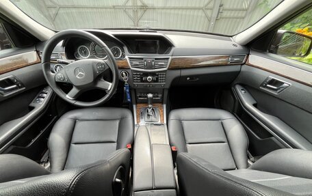 Mercedes-Benz E-Класс, 2011 год, 1 380 000 рублей, 14 фотография