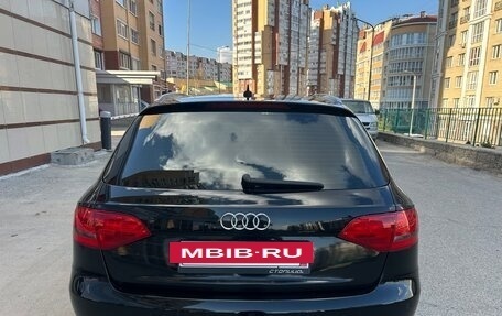 Audi A4, 2009 год, 880 000 рублей, 14 фотография