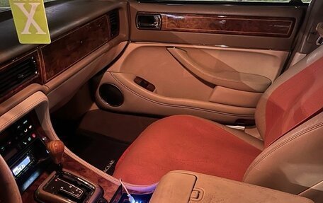 Jaguar XJ III (X350), 1995 год, 950 000 рублей, 11 фотография