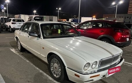 Jaguar XJ III (X350), 1995 год, 950 000 рублей, 3 фотография