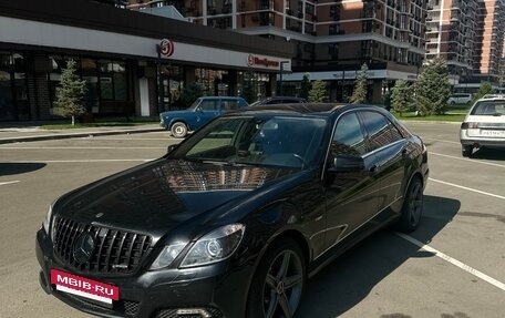 Mercedes-Benz E-Класс, 2010 год, 1 499 000 рублей, 2 фотография
