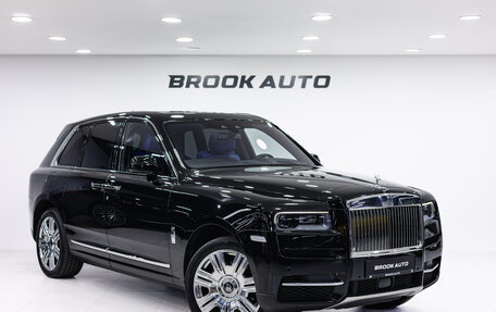 Rolls-Royce Cullinan, 2020 год, 28 490 000 рублей, 3 фотография