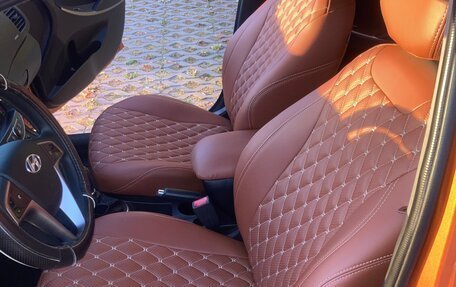 Hyundai Solaris II рестайлинг, 2016 год, 950 000 рублей, 8 фотография
