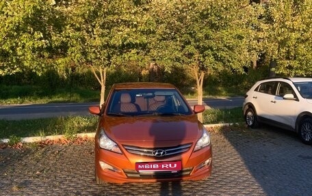 Hyundai Solaris II рестайлинг, 2016 год, 950 000 рублей, 13 фотография