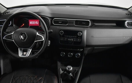 Renault Duster, 2021 год, 1 795 000 рублей, 16 фотография
