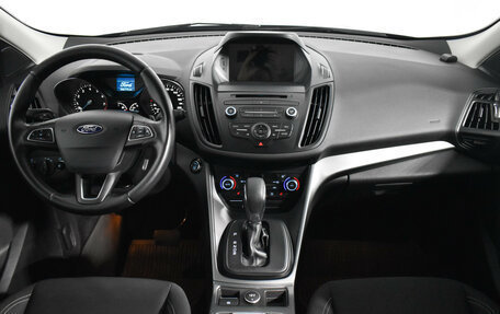 Ford Kuga III, 2017 год, 1 890 000 рублей, 13 фотография