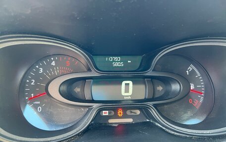 Renault Trafic, 2017 год, 1 570 000 рублей, 17 фотография