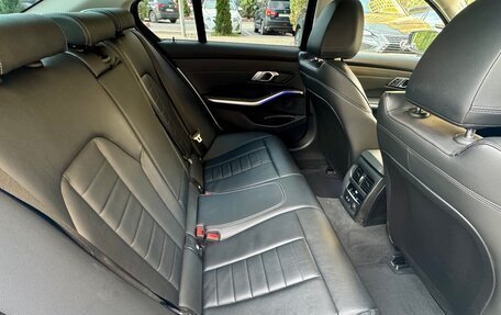 BMW 3 серия, 2019 год, 2 975 000 рублей, 15 фотография