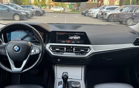 BMW 3 серия, 2019 год, 2 975 000 рублей, 16 фотография