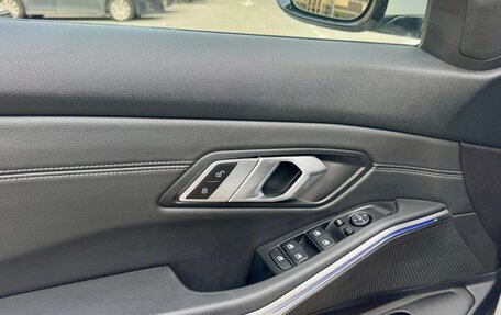 BMW 3 серия, 2019 год, 2 975 000 рублей, 11 фотография
