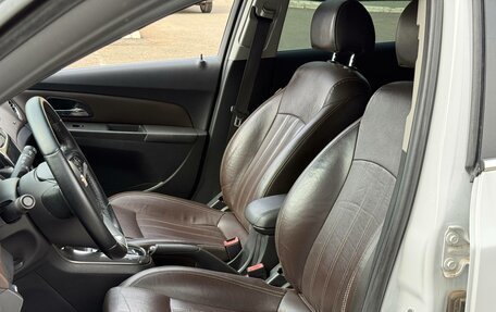 Chevrolet Cruze II, 2013 год, 850 000 рублей, 12 фотография