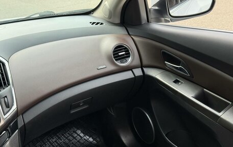 Chevrolet Cruze II, 2013 год, 850 000 рублей, 17 фотография