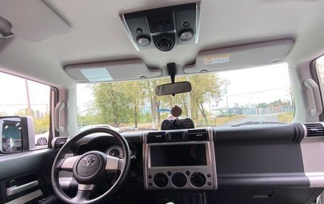 Toyota FJ Cruiser, 2022 год, 4 050 000 рублей, 10 фотография