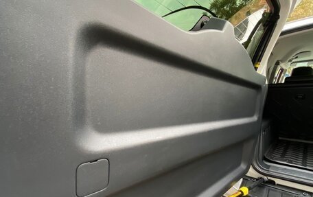 Toyota FJ Cruiser, 2022 год, 4 050 000 рублей, 16 фотография