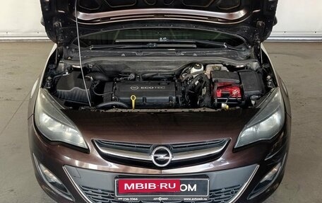 Opel Astra J, 2014 год, 937 000 рублей, 15 фотография