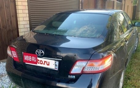 Toyota Camry, 2009 год, 800 000 рублей, 2 фотография
